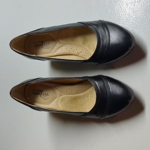 Strictly Comfort Black Heels Size 6.5